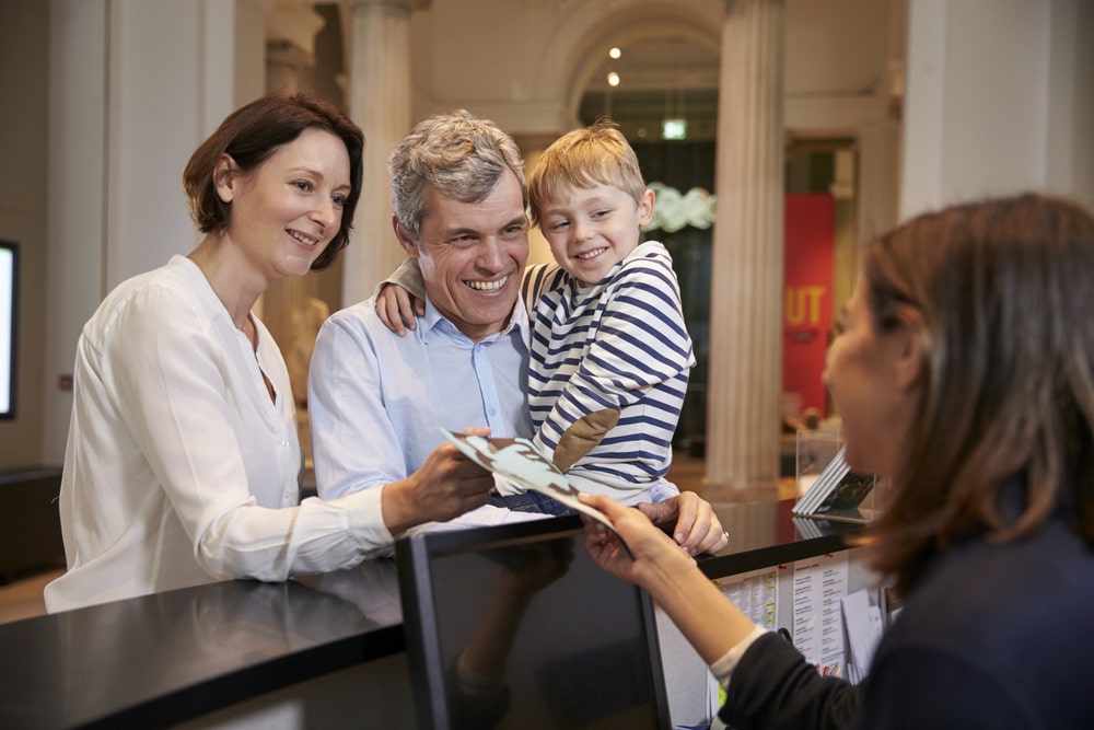 5 Key Benefits of Dedicated EPoS Solutions for Attractions